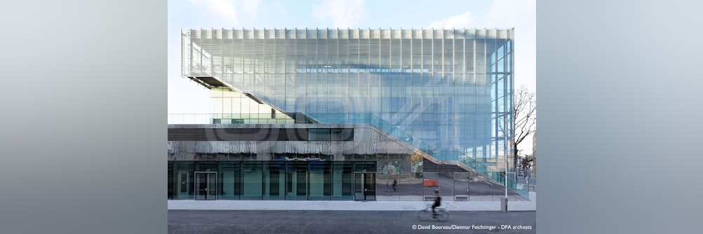 Intelligente Lamellenfassade für neues Sportzentrum in Paris