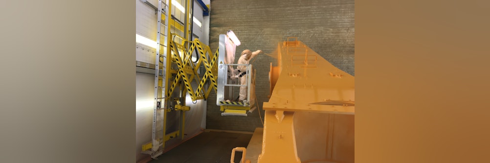 Die Lackieranlage erstrahlt im neuen Glanz dank SLF Hubarbeitsbühnen