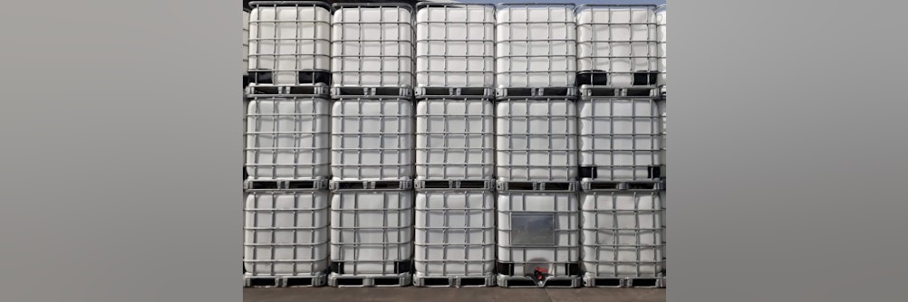 IBC Container Tanks, Kunststofffässer und Kanister zerkleinern und recyceln