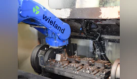 Robotergreifer – Automation eines Bearbeitungszentrums mit Roboter - Prozesssichere Lösung